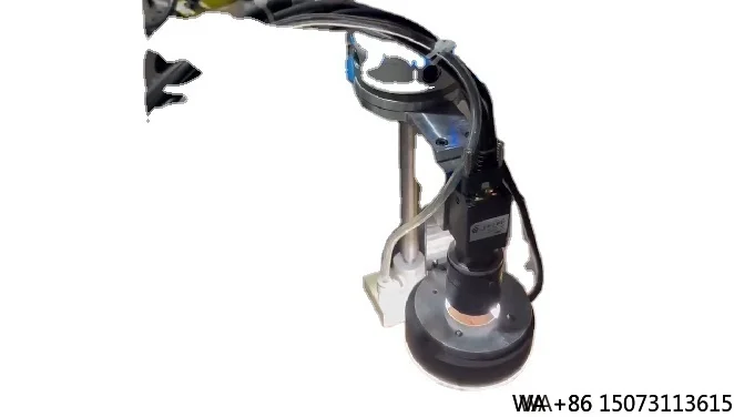 ビジョンカメラ搭載の協働ロボット - 産業用選別ロボット