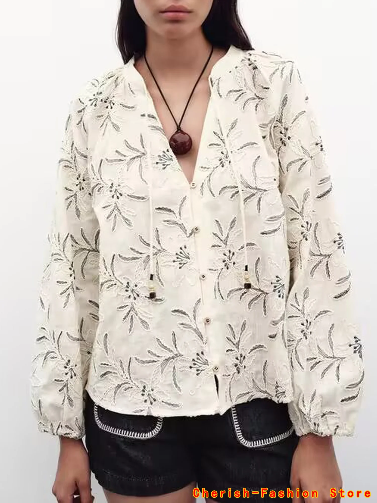 

New Chinese Style 2025 Summer New Women's Fashion Versatile Loose and Slim V-neck Beaded Embroidered Long sleeved Shirt Spring