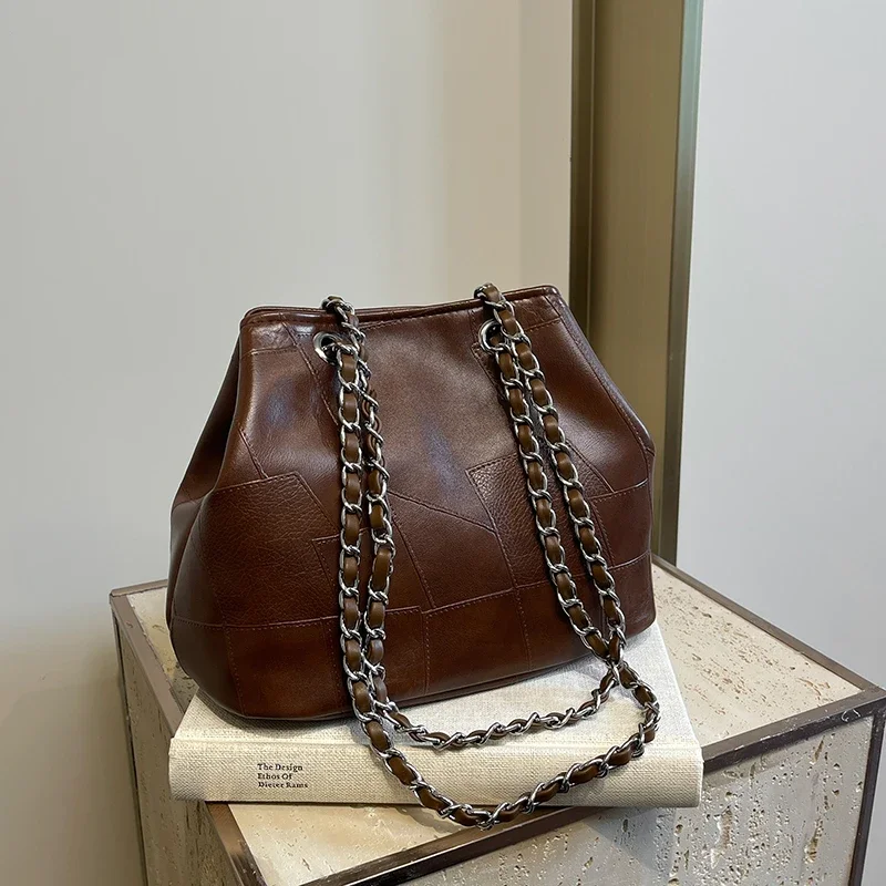 Niche Design Retro Foreign Chain Bag Lady,New Underarm Bag for Fall 2024,Large Capacity Bucket Bag,Balde De Un Hombro