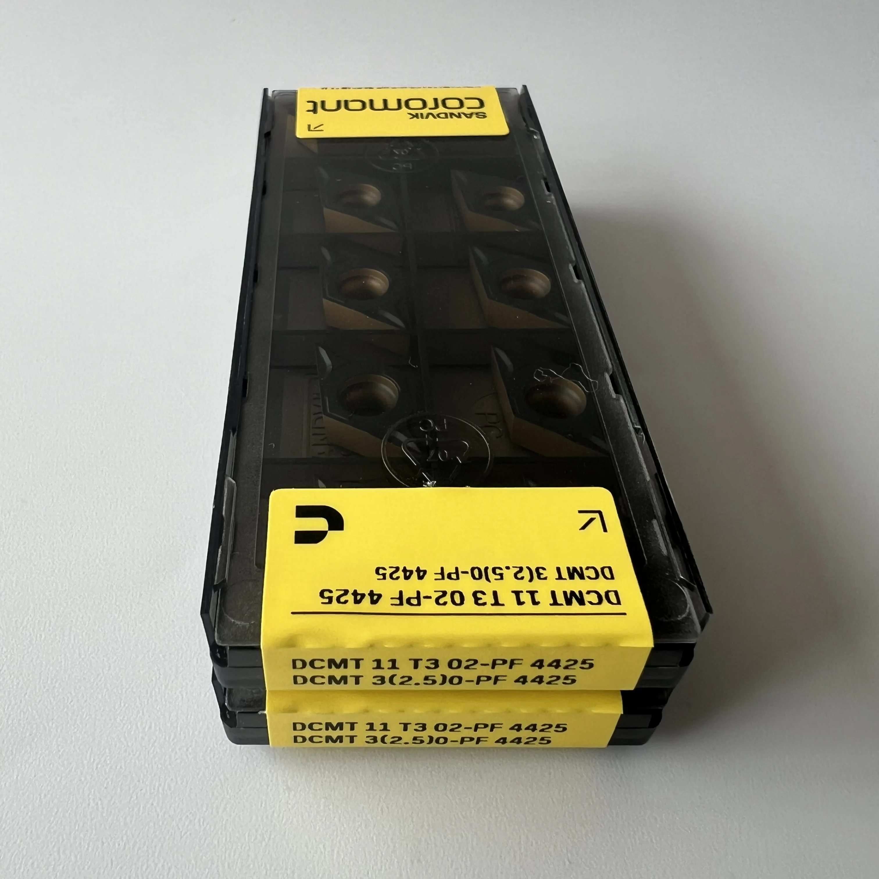 

DCMT11T302-PF 4425 CNC