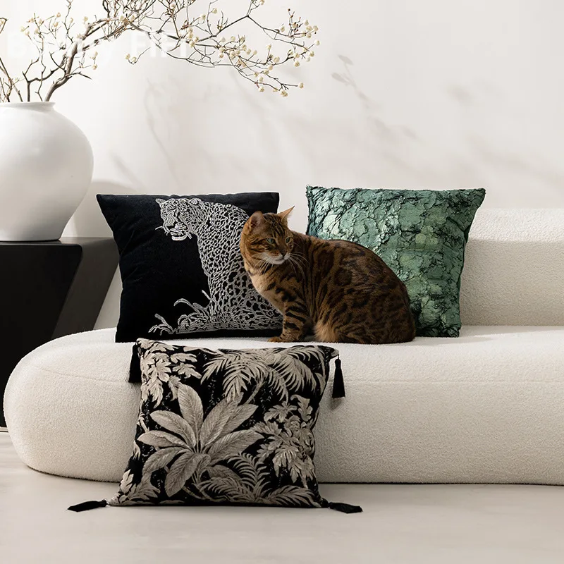 Embroidered Leopard And Plants Cushion Covers Luxury Soft Modern Decorative Throw Pillow Cases With Tassels For Sofa Bed Decor