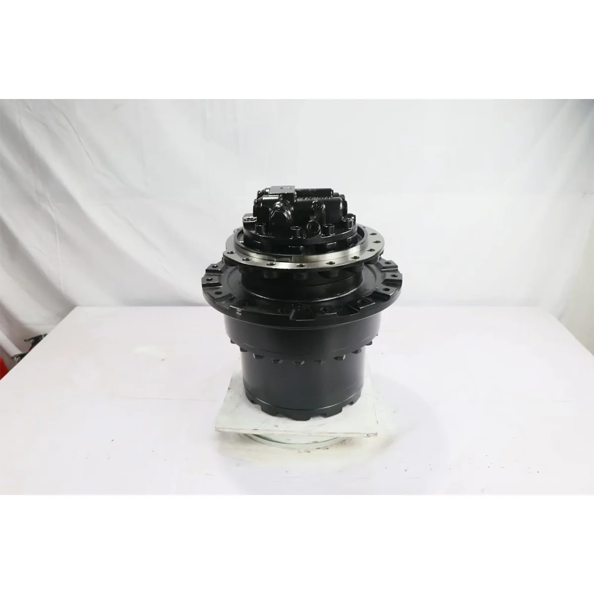 High Quality Travel Motor For Hitachi ZX210 ZX200 ZX225 Excavator Hydraulic Motor Full Series Hydraulic Travel Motor Assembly