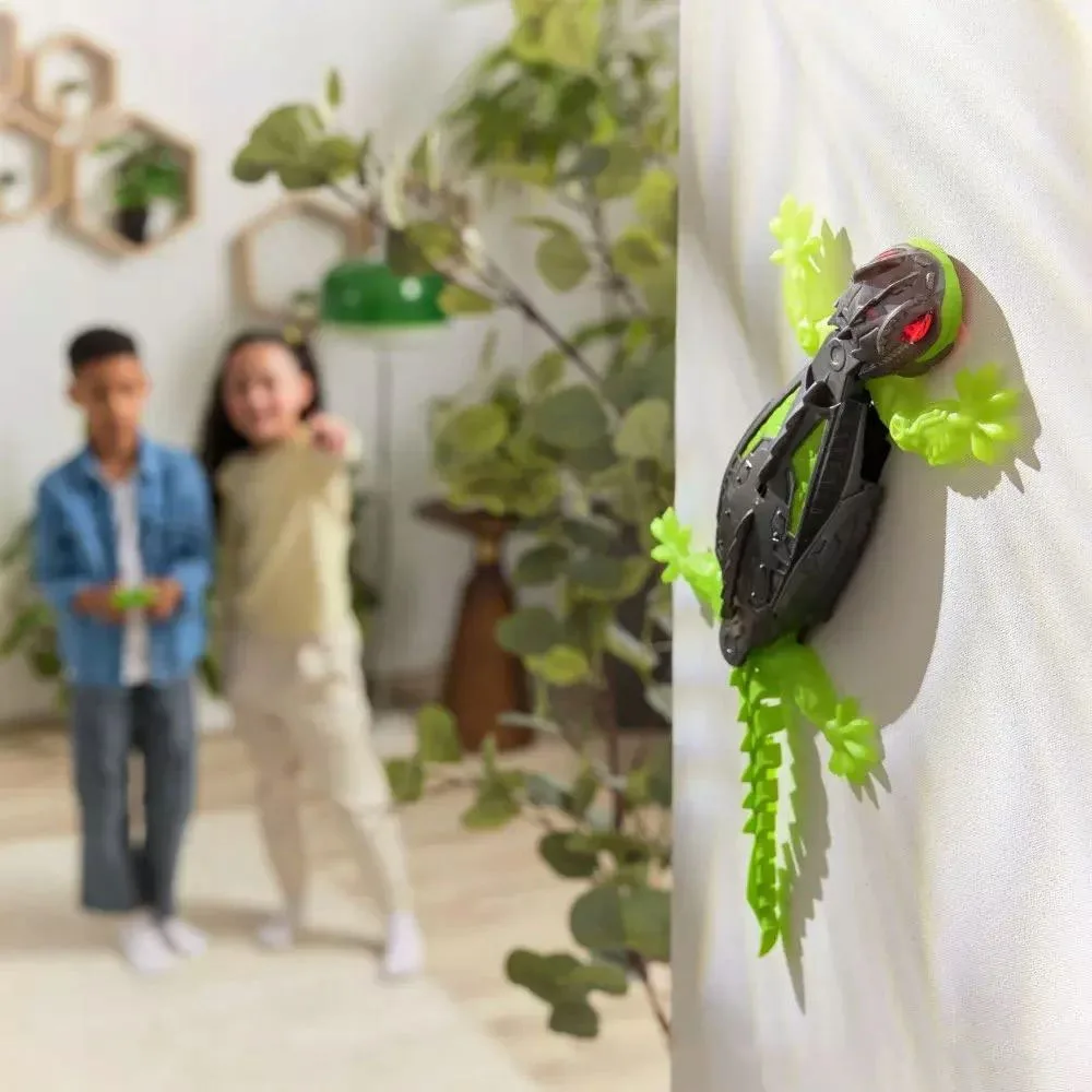 Remote Control Wall Climbing Gecko Toy Electric remote control lizard wall climbing car gecko Animal Car Children's Novelty Gift