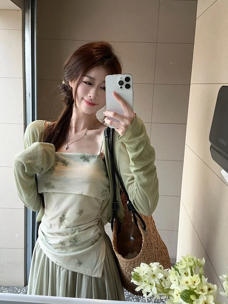 

Summer 2026 Women's Vintage Irregular Strap Vest Thin Long Sleeve Sunscreen Cardigan Skirt Three-Piece Set High Waist Floral