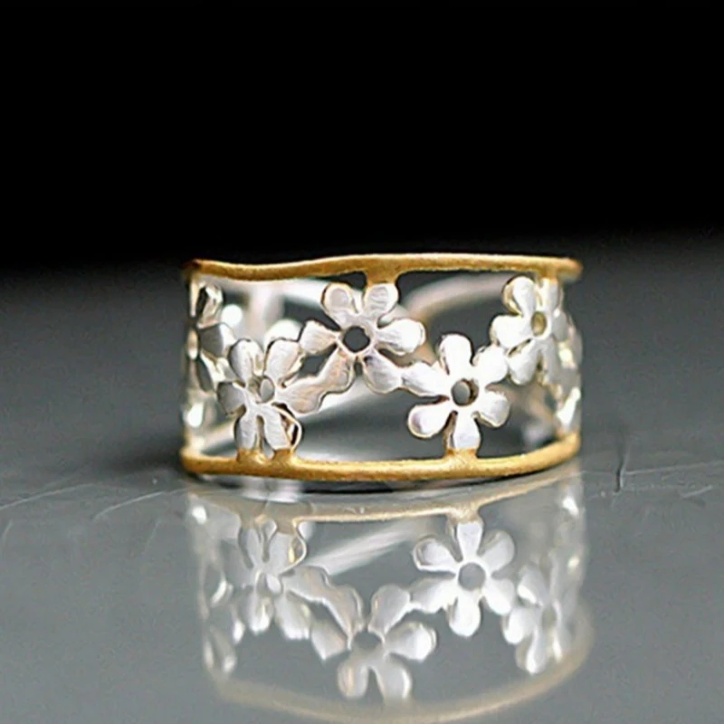 

Creative sunflower chrysanthemum opening gram adjustment ring rose gold two-tone ring