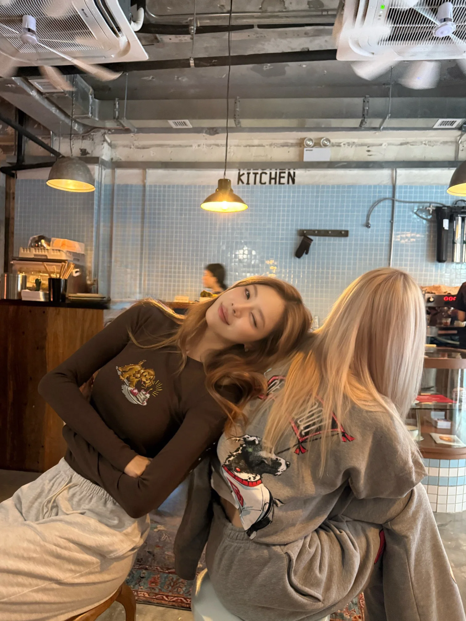 

Женская повседневная модная футболка Daily Da Doggy с длинным рукавом и круглым вырезом, из хлопка и полиэстера, с графическим принтом