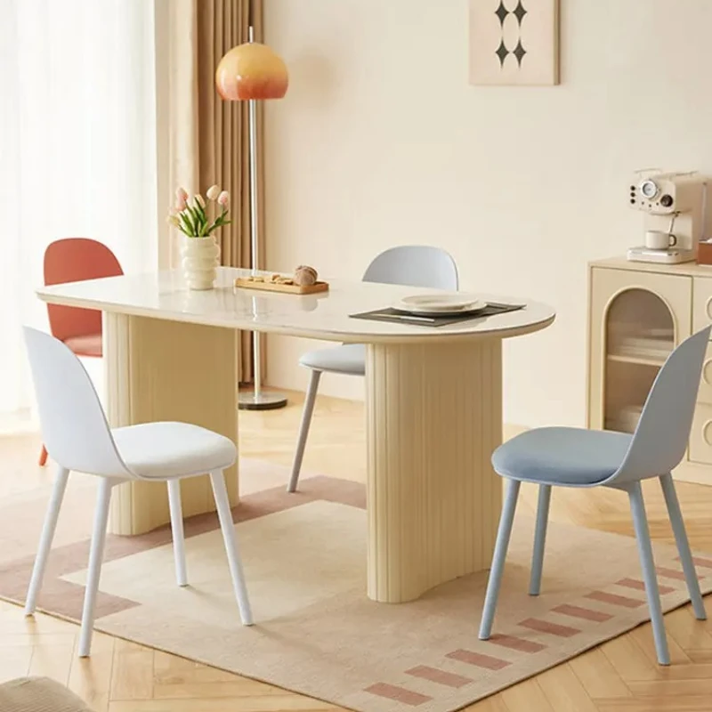 Heavy-Duty Stackable Plastic Chair  Lightweight Dressing Table Seat  Contemporary Office Chair  Hotel Restaurant Furniture