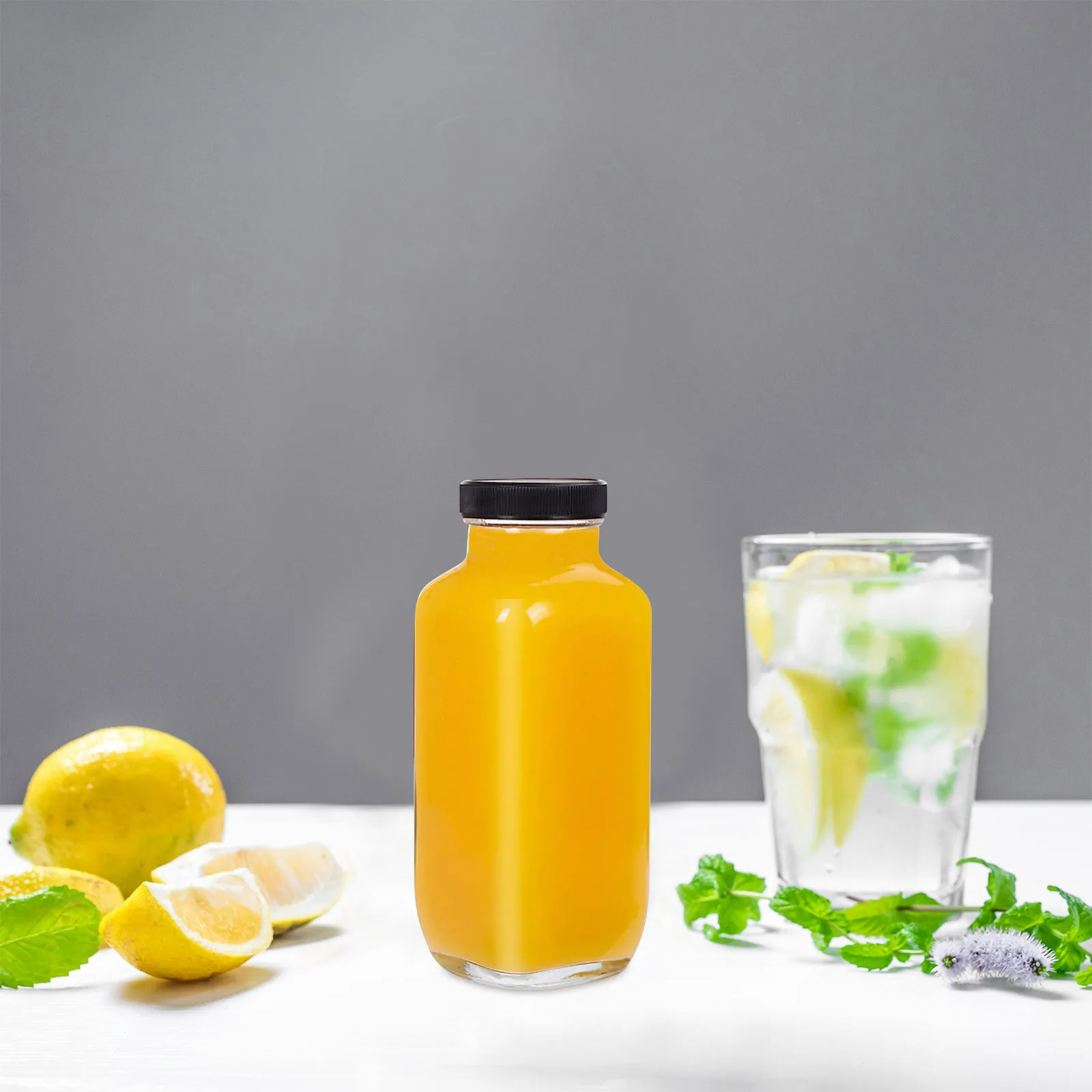 

4Pcs Portable Square Glass Juice Bottles 500ml Reusable Water Containers for Smoothies Milk Beverages Clear Jar