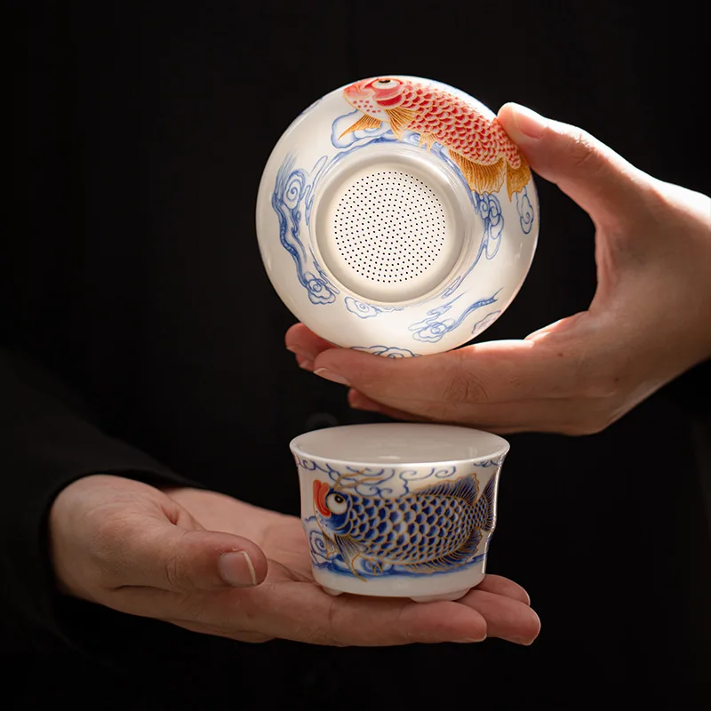 الأبيض اليشم الخزف التنين الأسماك مصفاة كامل السيراميك المتكاملة بقايا ورقة تصفية الكونغ فو مجموعة فاصل الشاي