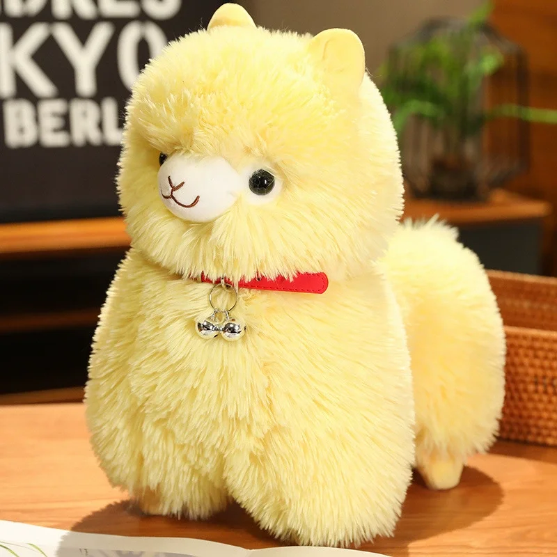 Nuovo giocattolo di peluche a campana con campanello che suona. Regalo di attività per festival di animali di peluche con bambola di stoffa di pecora carina