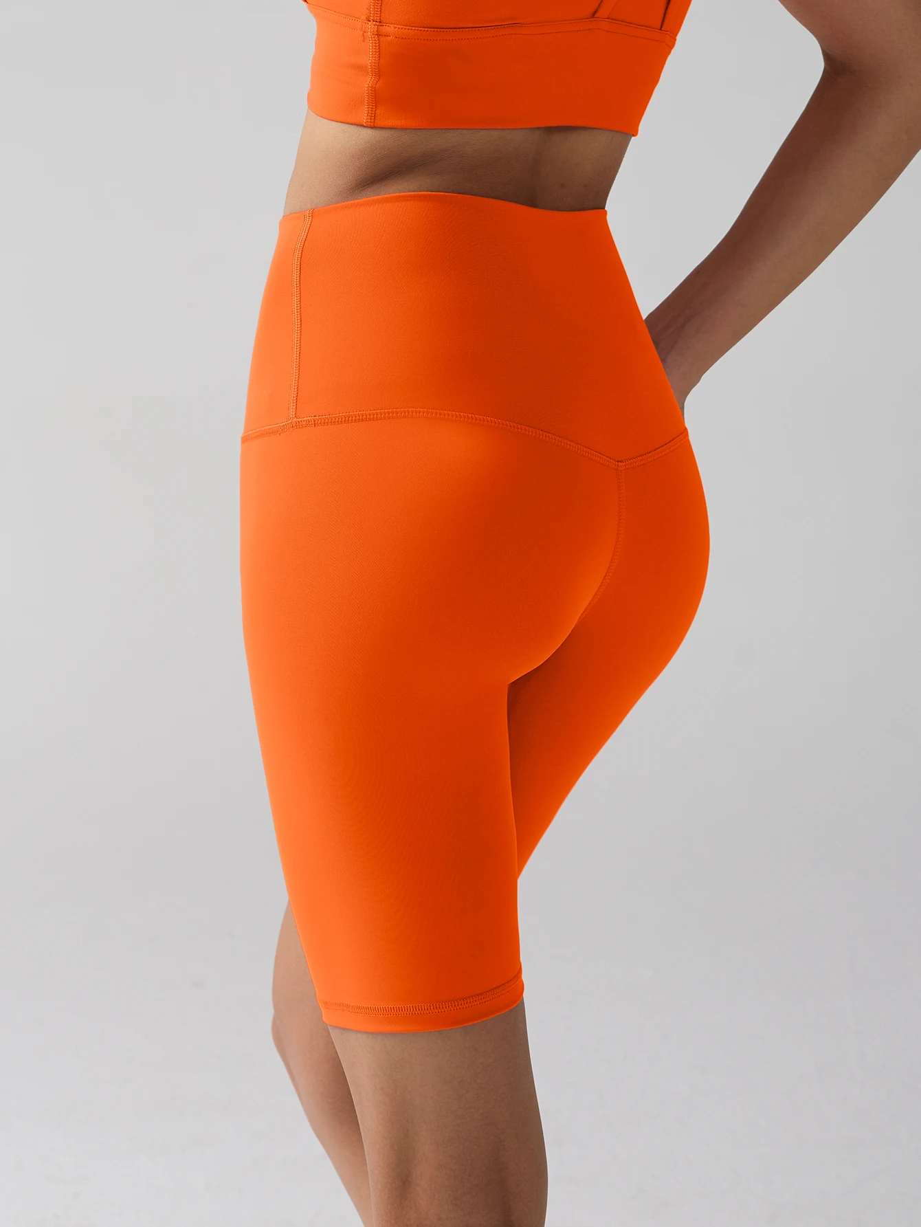 Nahtlose Yoga-Shorts für Damen, hohe Taille, elastisch, Hüftlift, atmungsaktiv, schnell trocknend, zum Laufen, Freizeit, Radfahren, Pilates, Sportshorts
