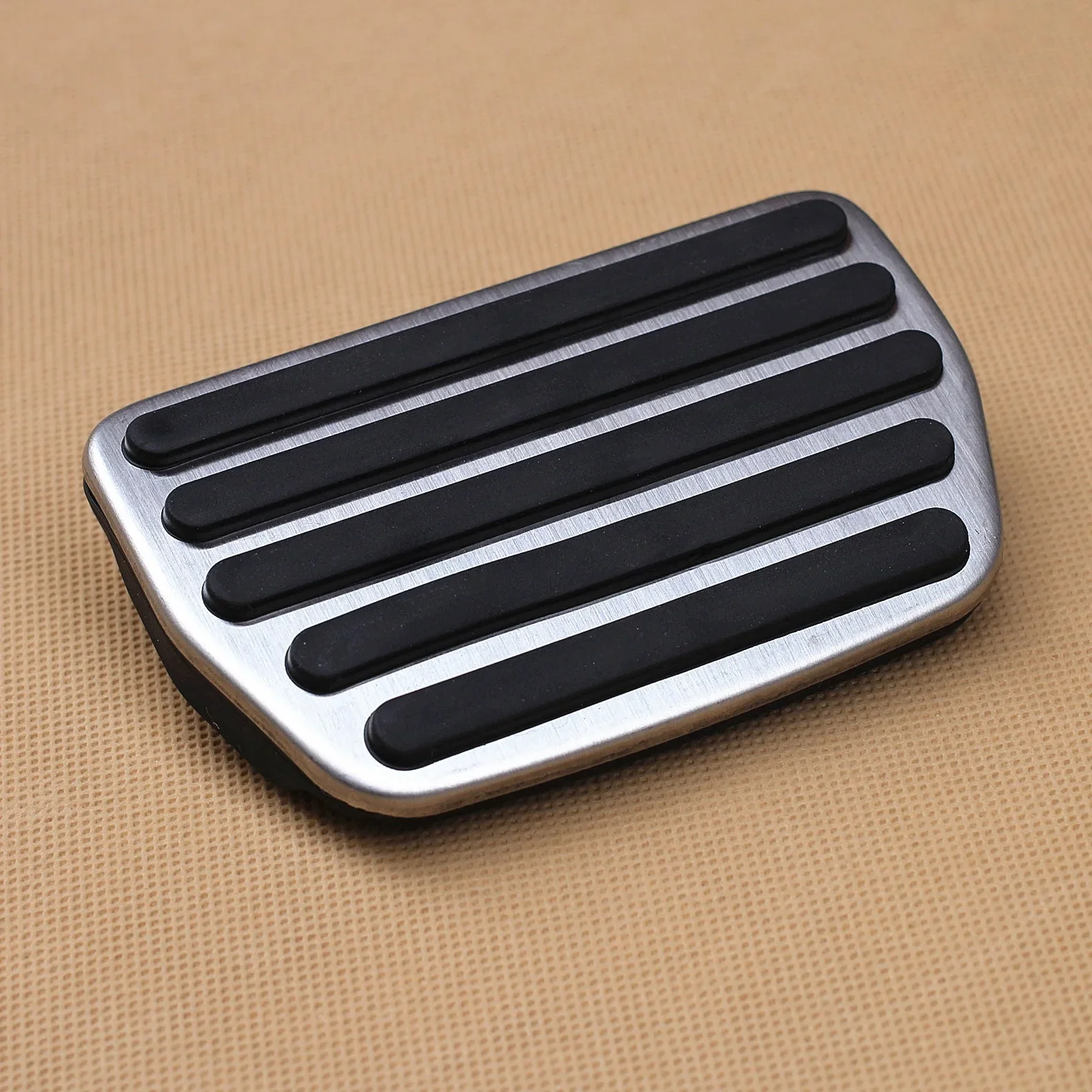 Stainless Steel Foot Brake Gas Pedal Pad Cover Set For 2015-2023 Volvo S60 V60 XC60 S90 V90 XC90