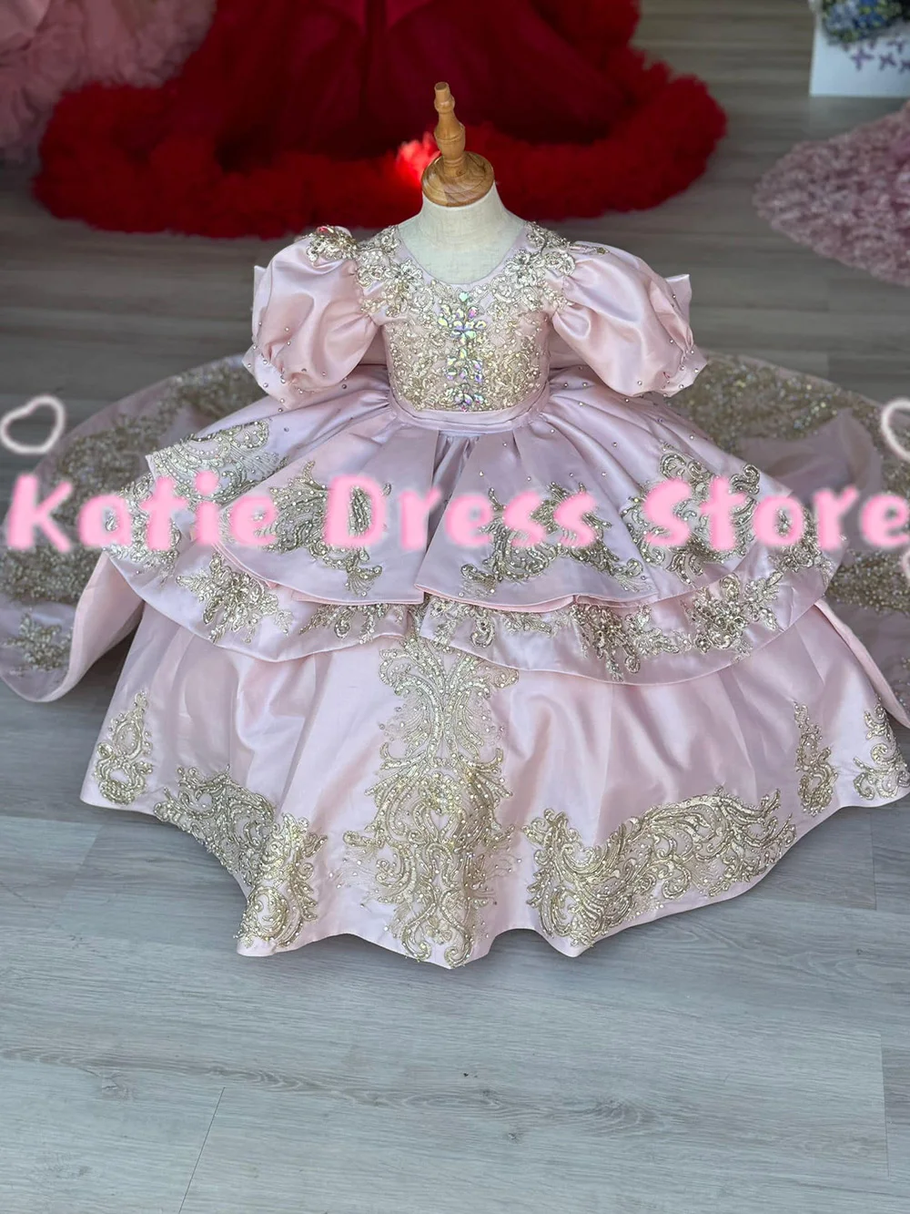 

Розовое атласное платье с аппликацией для девочек на свадьбу, пышное платье принцессы для детского дня рождения, бальное платье для первого причастия, на заказ