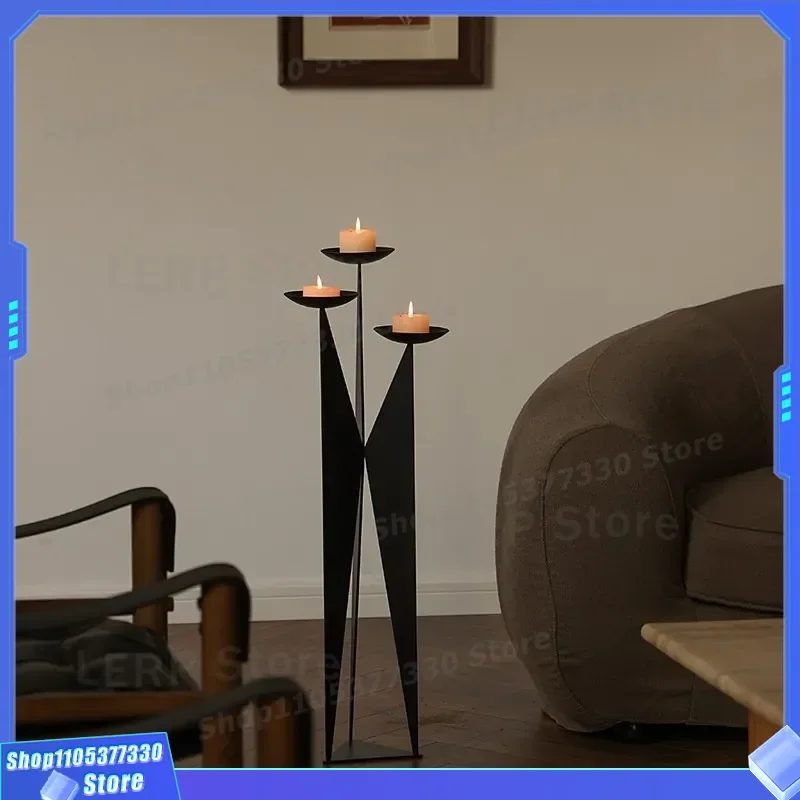 Black Wrought Iron Three Headed Candlestick Floor To Ceiling Stand For Hotel Restaurant Decoration New Chinese Style B&B