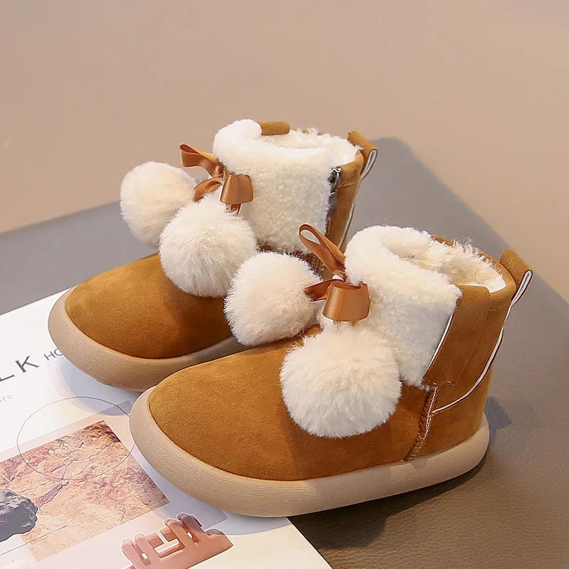 أحذية شتوية من الفرو الصناعي للفتيات 2025 موضة أحذية الثلج للفتيات المراهقات سميكة ودافئة أحذية أطفال من الفرو أحذية قطنية للأطفال #2