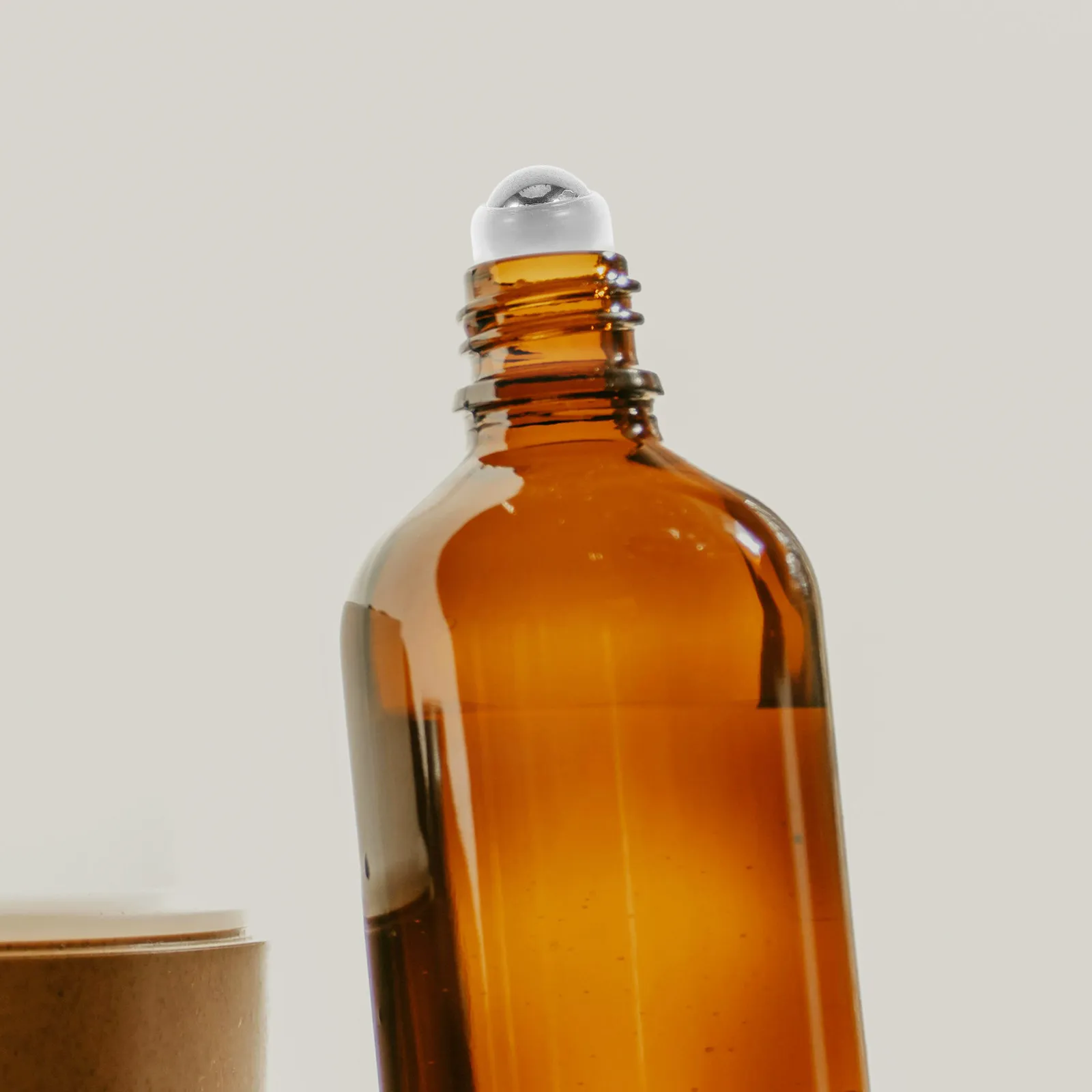 

20pcs Roller Ball Bottle Inserts For 18 Tooth Essential Oil Bottles Leak Proof Dust Cap Reusable Refillable Glass Roll On