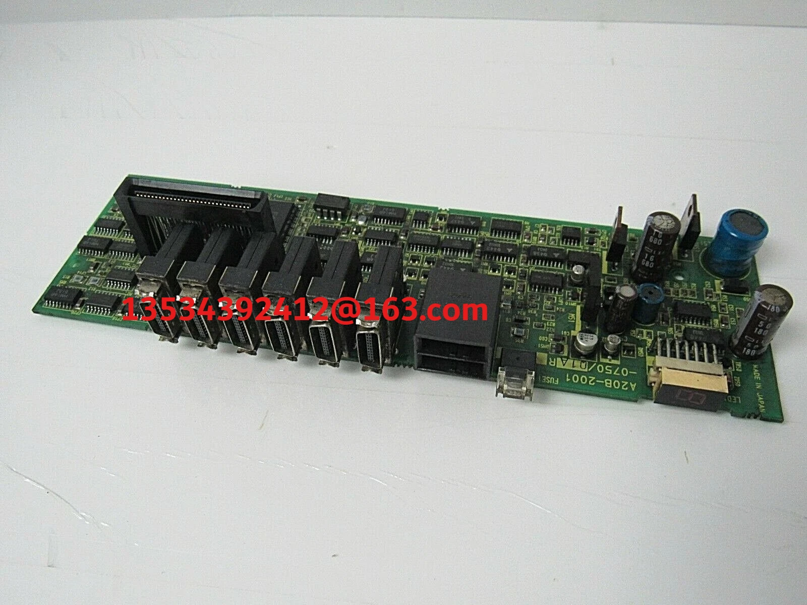 

Для платы ПЛК FANUC A20B-2001-0750 A20B-2001-0750 б/у