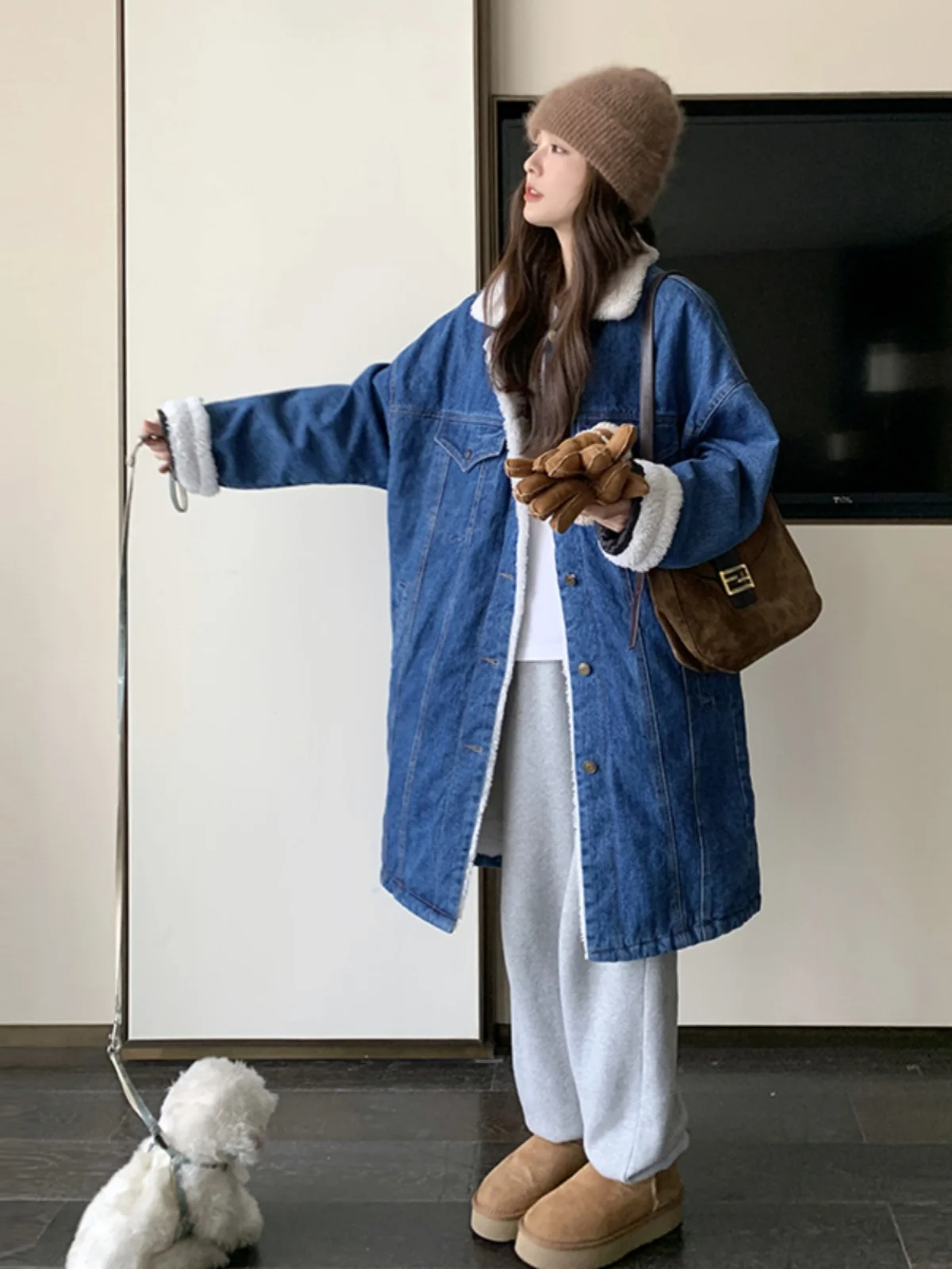 เสื้อแจ็คเก็ตยีนส์คอขนแกะสำหรับผู้หญิง ความยาวปานกลาง สำหรับฤดูหนาว ผ้าฝ้าย Thiened Fce  สไตล์เกาหลี แขนยาว