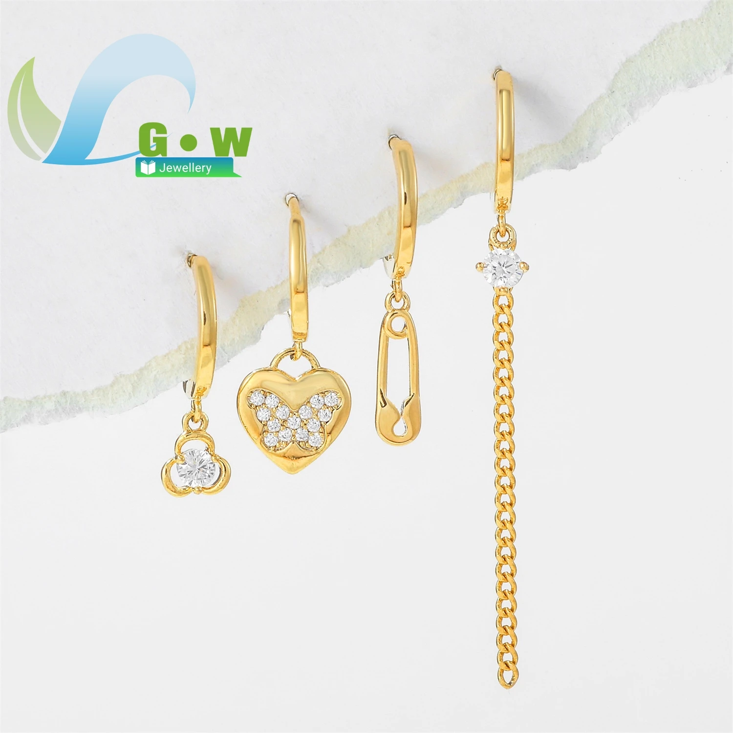 

Набор из 4-х ювелирных изделий: серьги-гвоздики в европейско-американском стиле с цирконием в форме сердца, модные серьги-кисточки, простые длинные геометрические серьги-подвески.