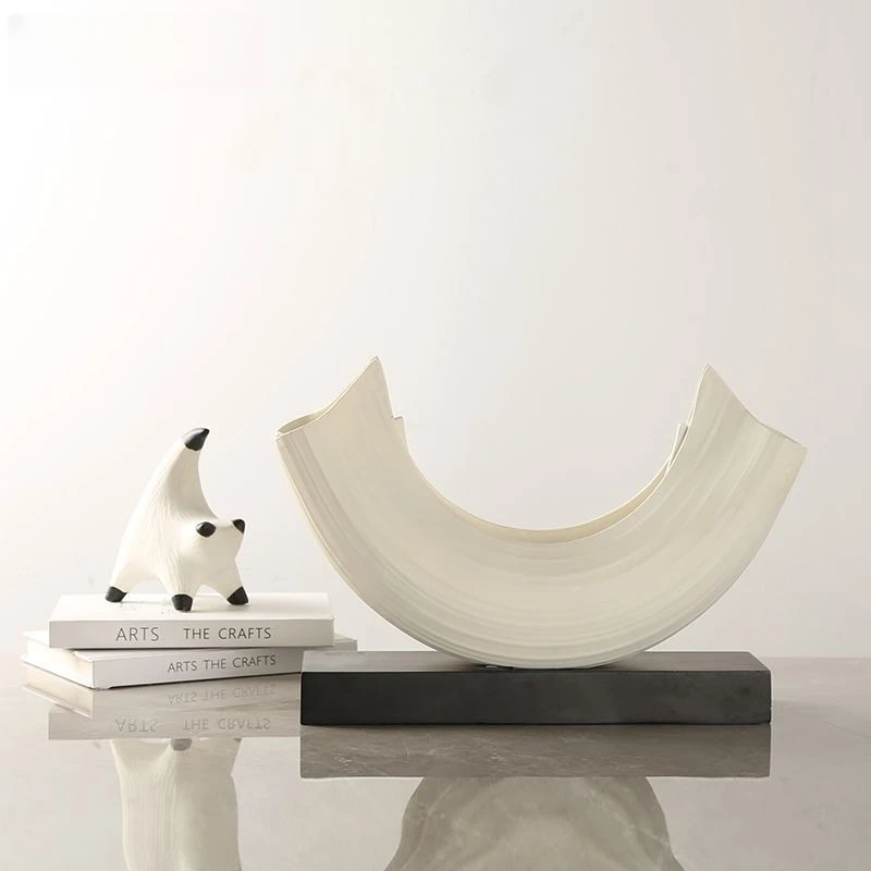 Italian minimalist abstract art semi-circular boat-shaped ornament,  entrance desktop creative home crafts