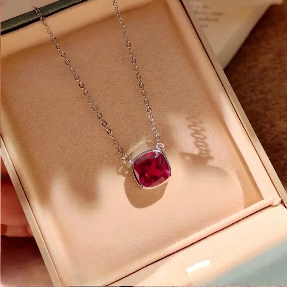 925 sterling silver princess round pearl-cut red beryl pendant for commuting. Cotton emerald necklace for women.
