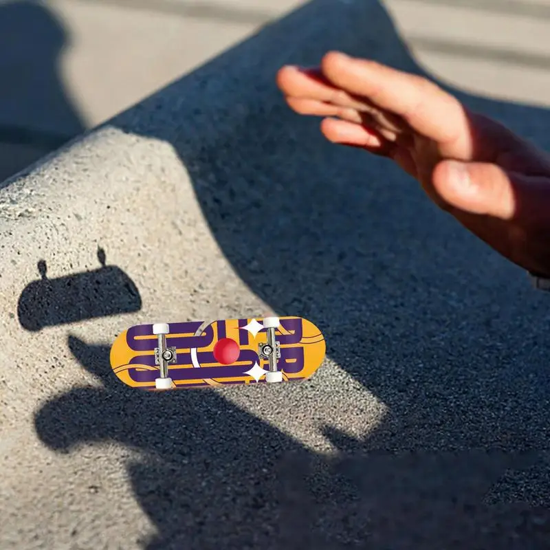 Mini Finger Skateboard Toy Double Side Pattern Professional Stents Fingers Skate Novelty Mini Finger Skateboards Children Gift