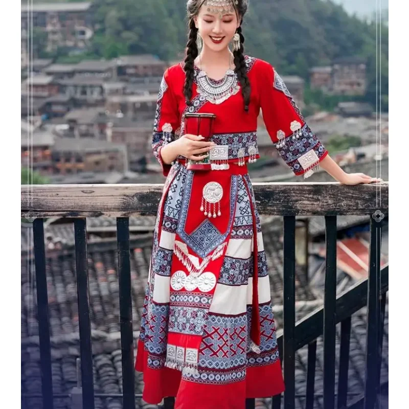 

Chinese Miao ethnic costumes, women's adult dance performance costumes