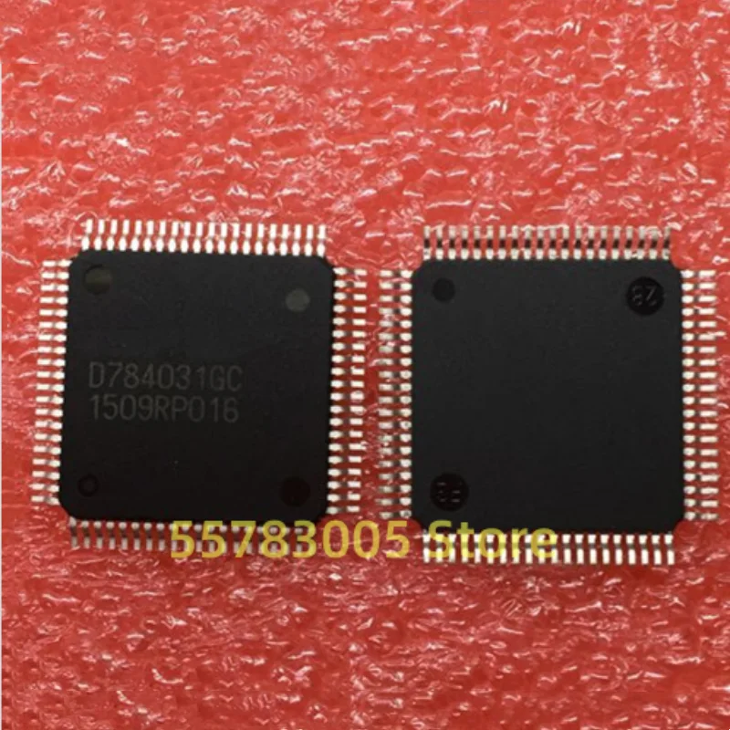 5PCS New UPD784031GC  Silk screen  D784031GC  QFP100 Processor chip IC