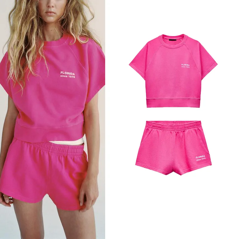 

Spring New Arrival Women's Printed Velvet Shorts And Hoodie Two-Piece Set Comfortable Casual Sportswear Fashionable Ensemble