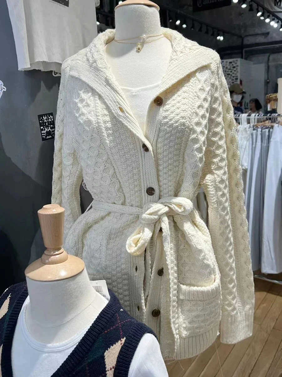 

Beige Rhombic Twisted Flowers Cardigan Female Autumn Cotton Knit Lapel Lace-up Pocket Outerwear Harajuku Loose Sweet Sweater Top