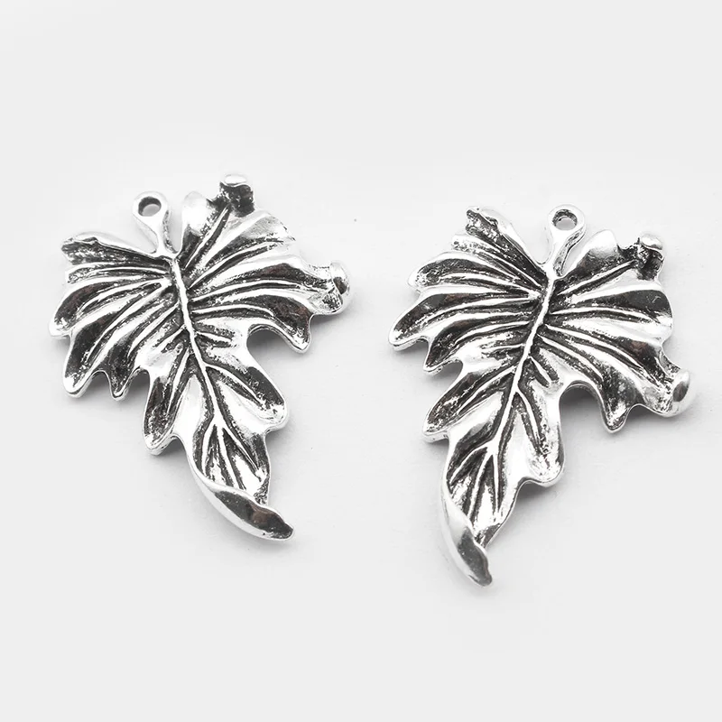 5Pcs Zinc Alloy Tibetan Silver Oak Leaves Pendant Vintage Maple Leaf for DIY Necklace Bracelet Jewelry Making Craft  Accessories