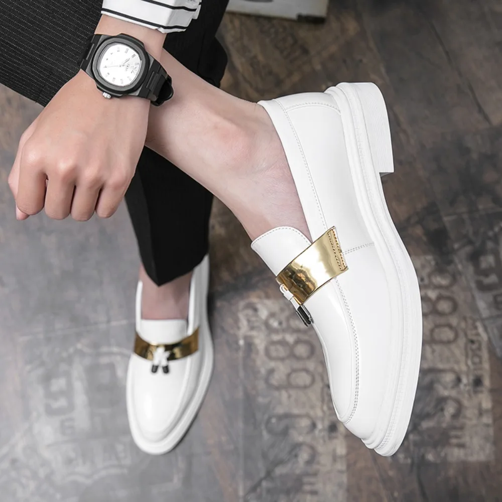 White Thick Bottom Wear-resistant Small Tassel Loafers Shoes Men Designer Shoes Man Luxury Brand Casual Shoes for Men Moccasin