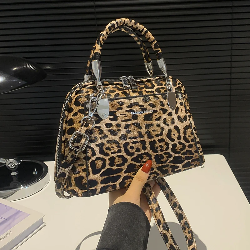 Brand Classic Handbag Shell Bag For Women Vintage Leopard Pu Leather Crossbody Shoulder Bag Female Day Clutch Small Phone Bag