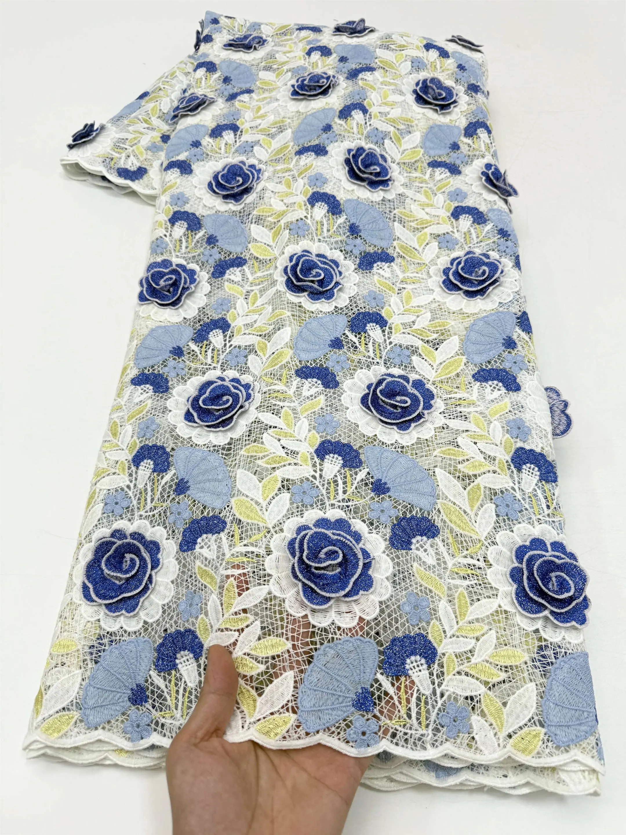 قماش جيبير أفريقي بتطريز ثلاثي - مراجعة Embroidery Web وسعره