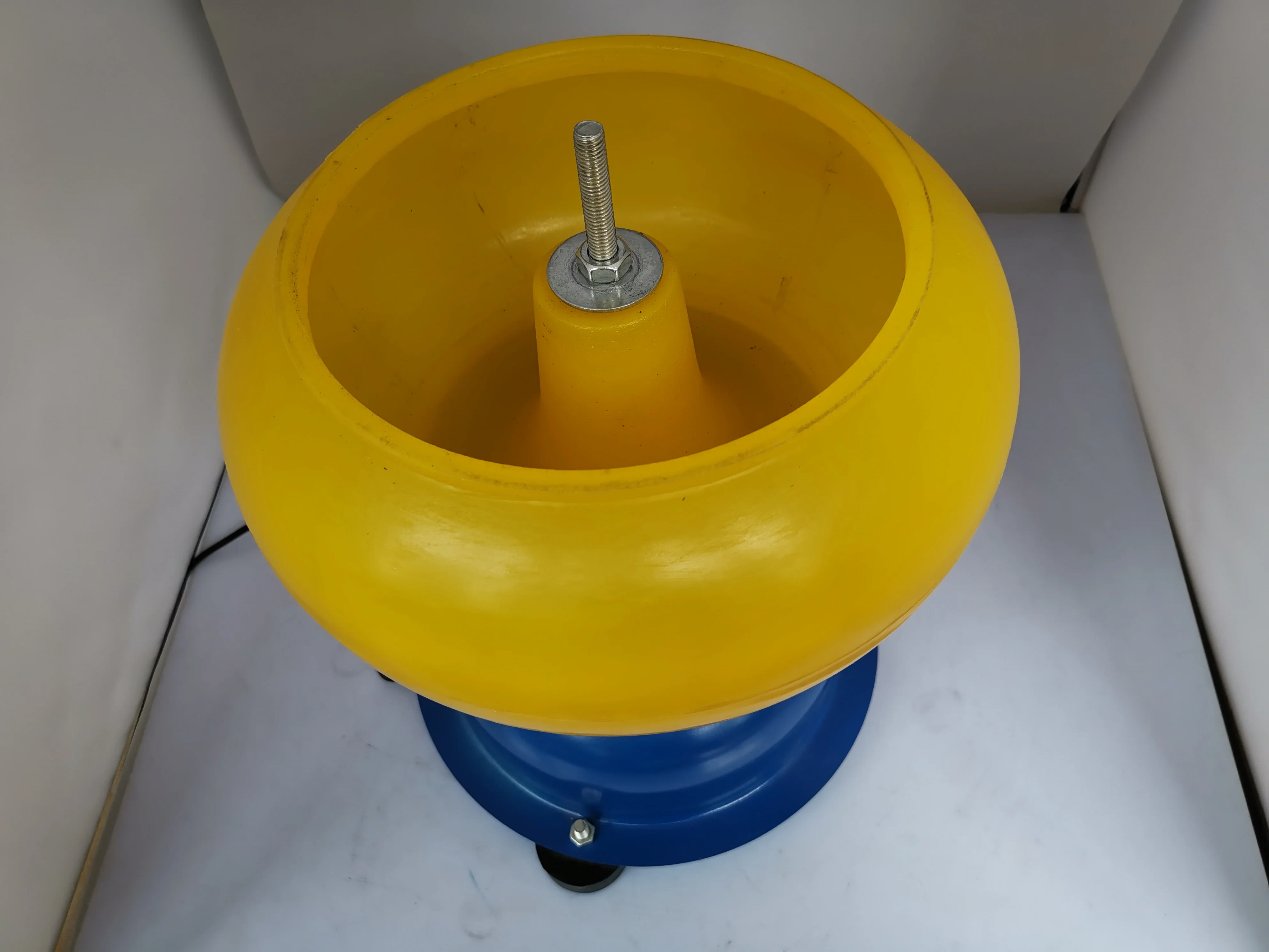 Jade, agate polishing machine 10 inch PU bucket Electric grinder vibration grinding machine