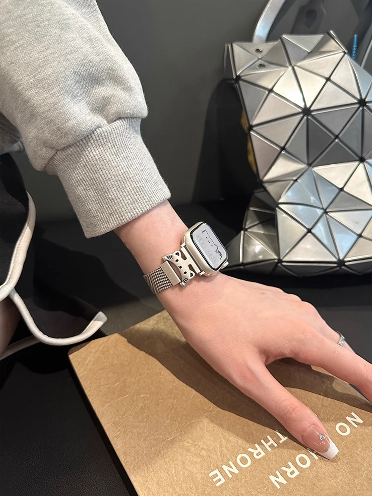 Cute Cat Milanese Band For iWatch Ultra 2 10 9 8 7 6 5 4 Metal Bracelet Strap For Apple Watch 38mm 40mm 41mm 42mm 45mm 46mm 49mm