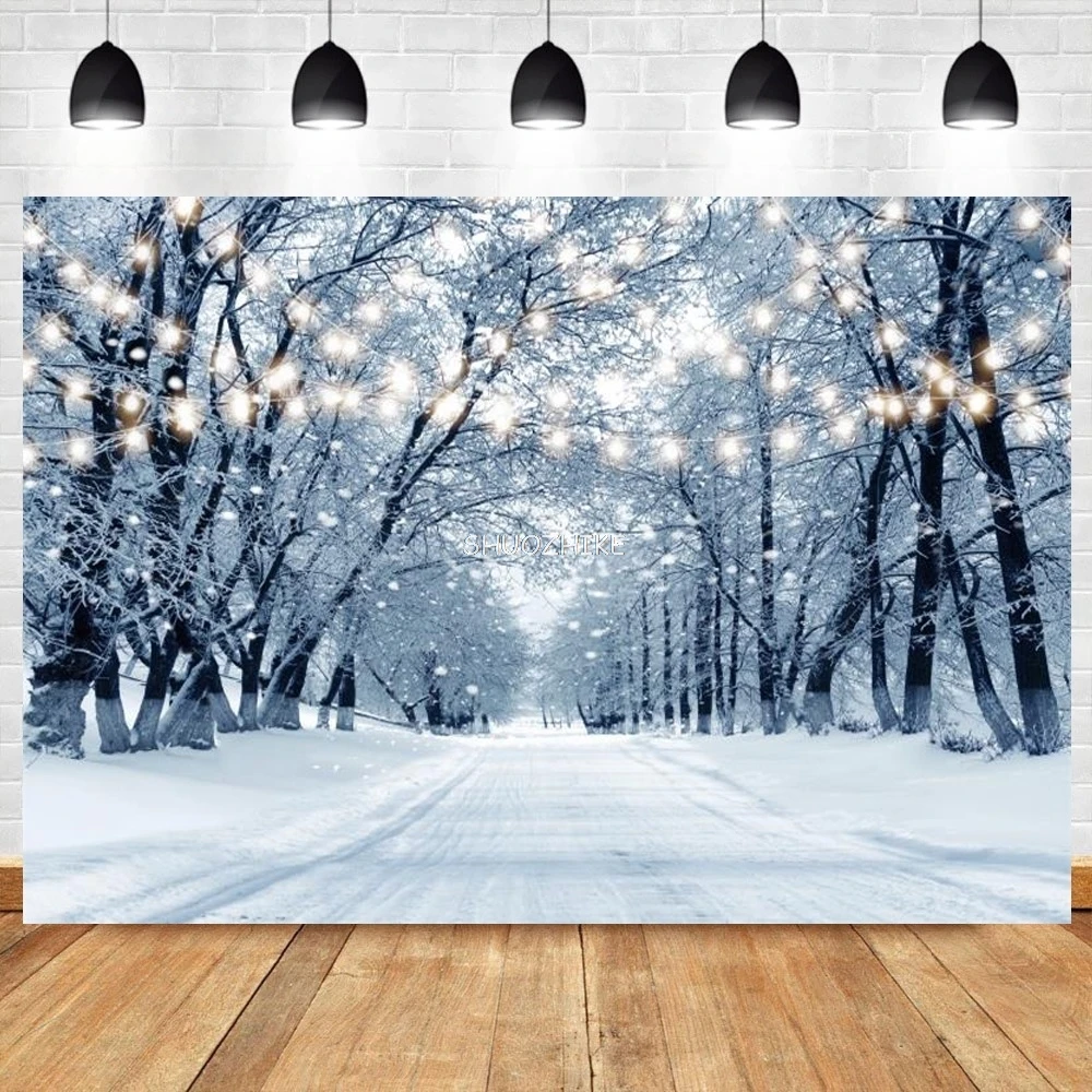 Foresta invernale Neve Sfondo natalizio Paesaggio naturale di montagna di pino Albero di Natale Ritratto di bambino Sfondo fotografico Studio fotografico