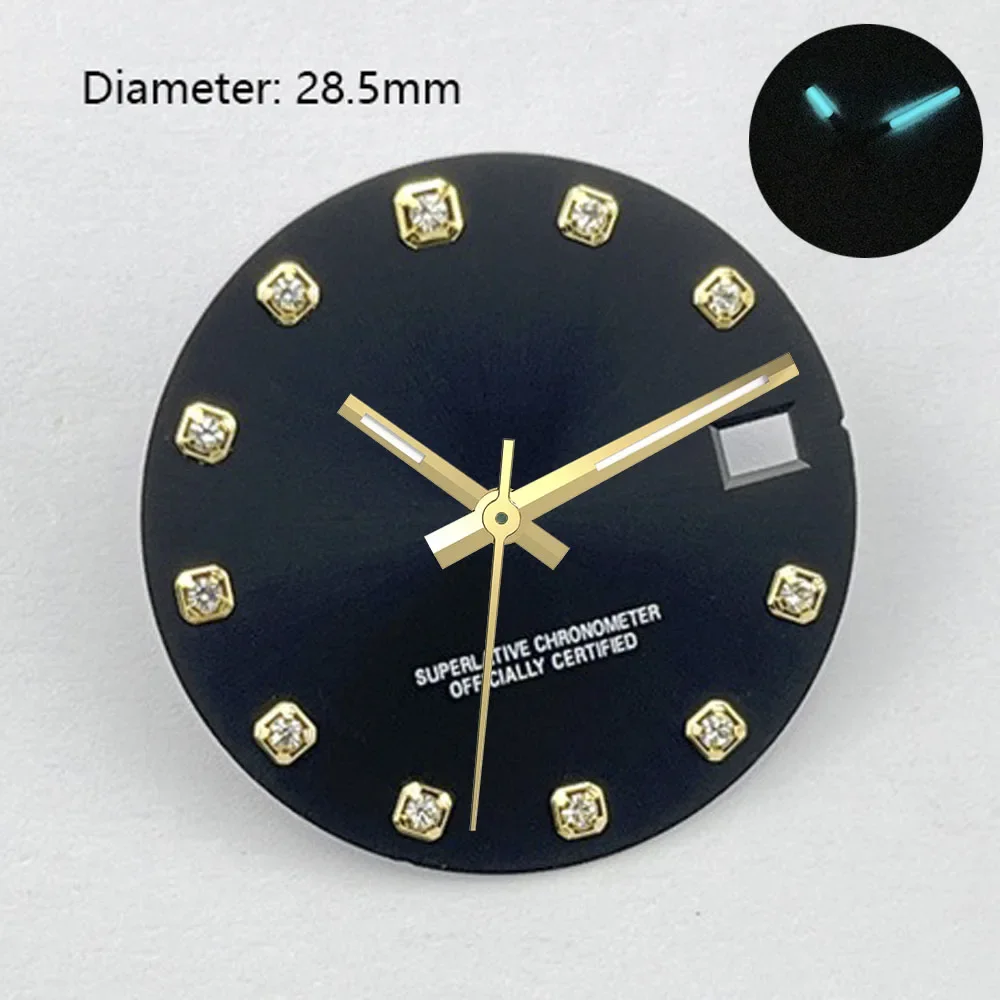 Tarcza NH35 28,5 mm oliwkowa z efektem \"sunburst\", koperta zegarka Day-Just do mechanizmu automatycznego NH35, akcesoria do zegarków, możliwość personalizacji logo.