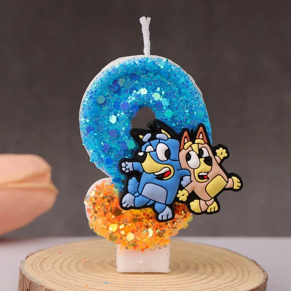 NIEUWE 0-9 Nummer Blauw Bingo Anime Kaars Leuke 3D Stripfiguur Party Cake Plug-in Verjaardagstaart decoratie Gift 2025