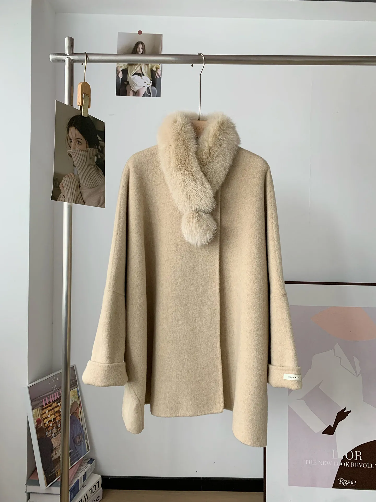 Winter New Fox Fur Collar Scarf Double Face Wool Cloak Coat Women Oversized Woolen Warm Outerwear Handmade Premium Overcoat
