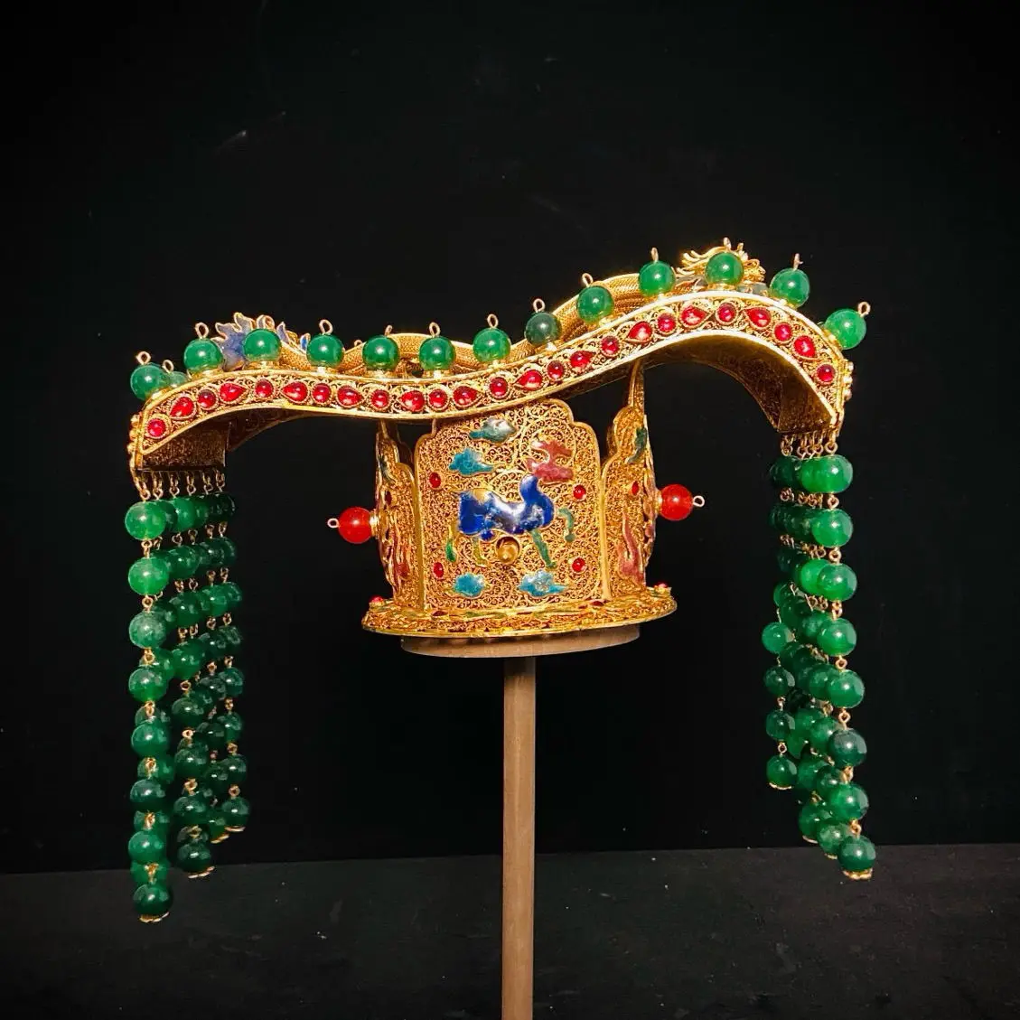 Filigree inlaid multi-precious crown antique collection ornament