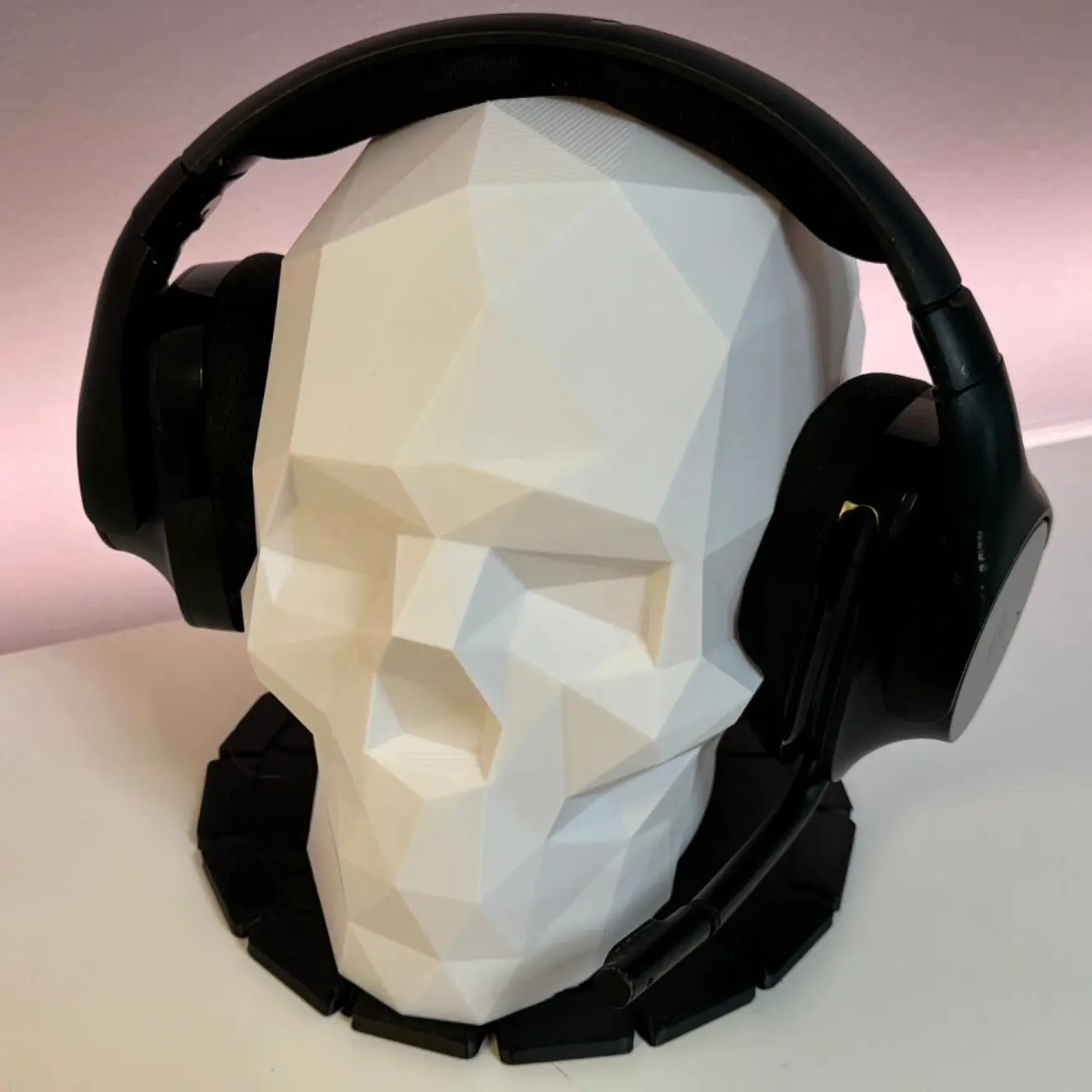 Creative Skull Shaped Headphone Stand 3D Printing Geometry Hanging Rack Accessories Storage Rack Desktop Decoration 2