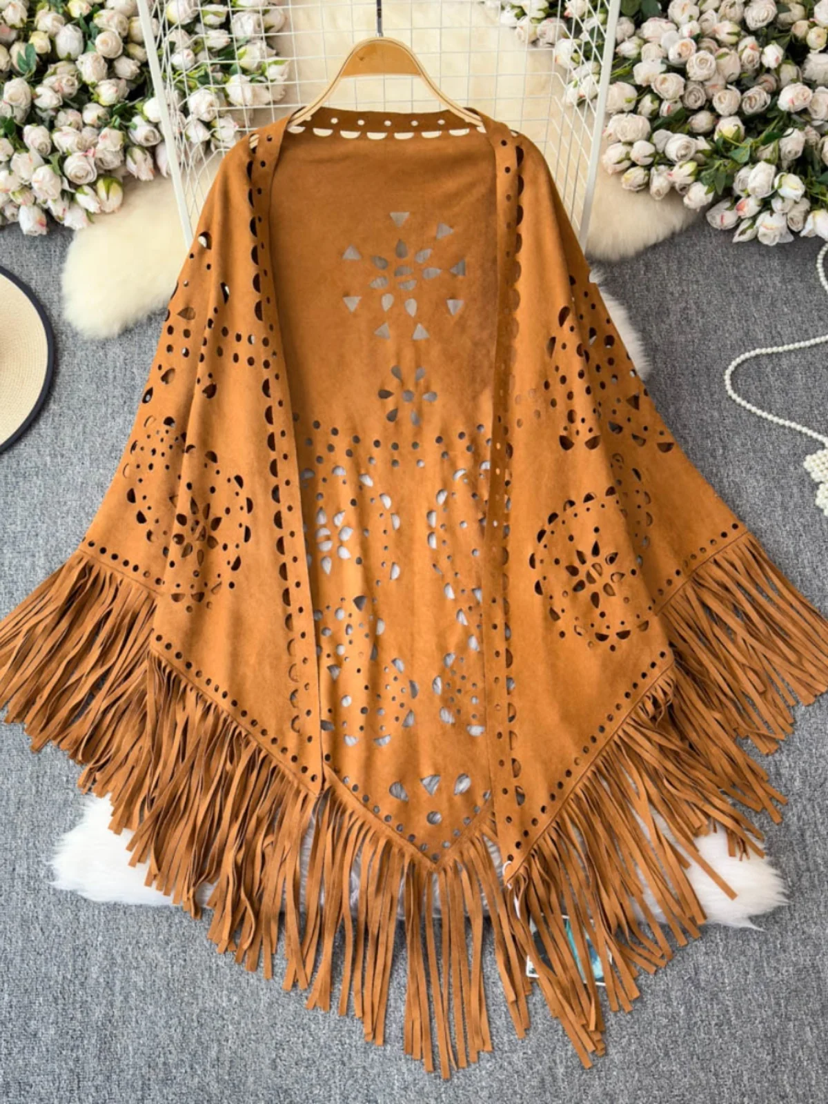 Ethnic Style Suede Shoulder Wrap Cardigan Hollow out Tassel Loose Slimming Outerwear Commute Style Long Sleeve V-Neck Coat