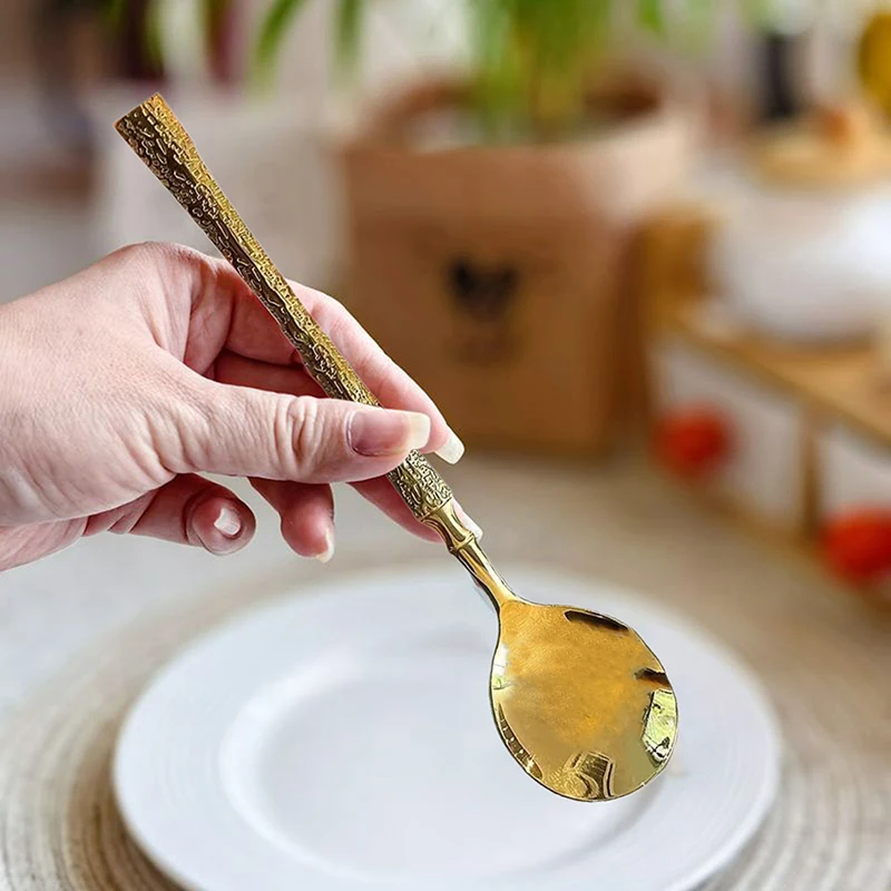 Cuchara de acero inoxidable, cuchara de sopa antideslizante con mango largo, creativa, dorada y plateada, vajilla de estilo coreano, 1 ud.