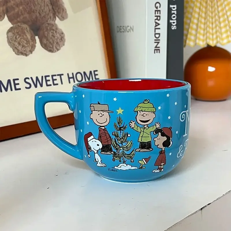 Taza de Snoopy, estilo de Anime de dibujos animados, bonita cerámica a granel, cereales, desayuno, leche, taza de café, vidrio avanzado creativo, regalos de Nochebuena