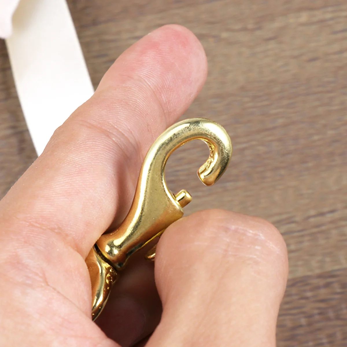 

Pure Copper Dog Collar Buckle Thickened Metal Snap Clip For Pet Leash Belt Strap Diy Keychain Craft Pet Chain Hook Copper