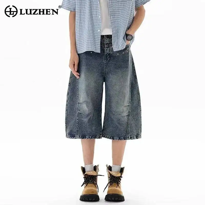 

LUZHEN 2026 Summer Sequin Rivet Metal Decorate Straight Denim Shorts Men's Trendy Baggy Pleat Design Cropped Jeans New JY6679