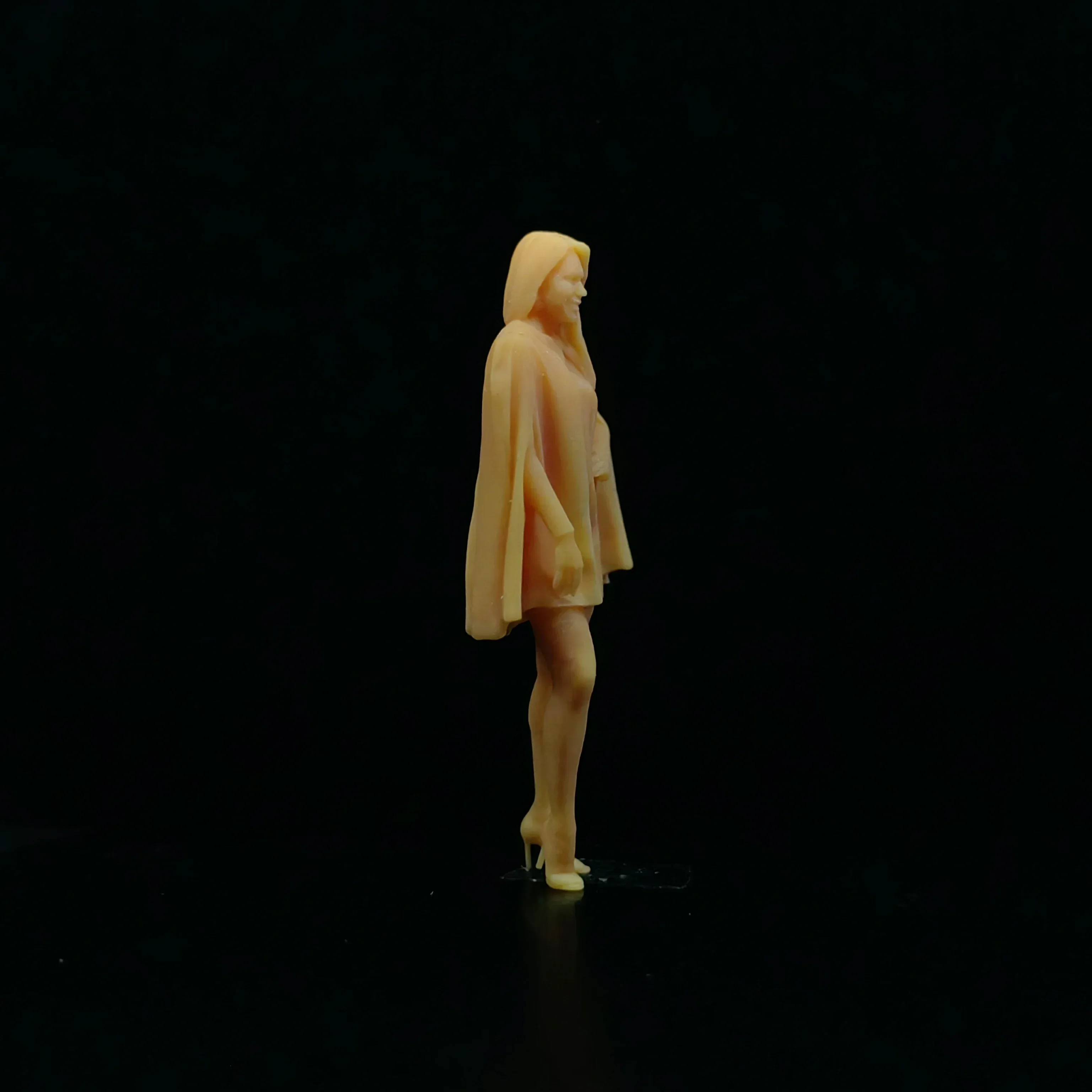 Modèle en résine pour femmes, échelle 1/64 1/43, blanc, avec manches papillon, Diorama Miniature non coloré, peint à la main, T310