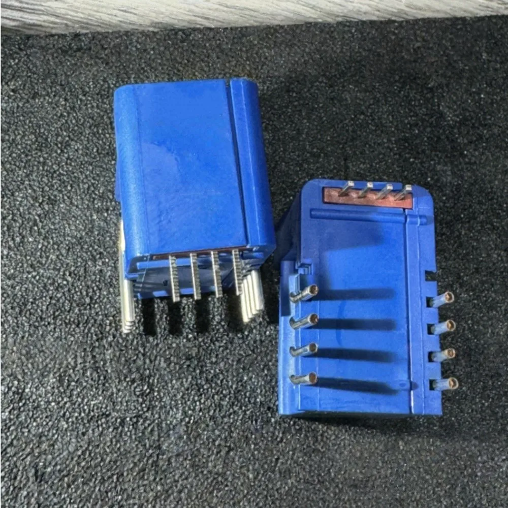 1-20PCS ADS1255IDB ADS1255 ADS1255IDBR CKSR25-NP 25-NP SE2431L 2431L SE2431L-R TD62384AFG TD62384 TD62384AF