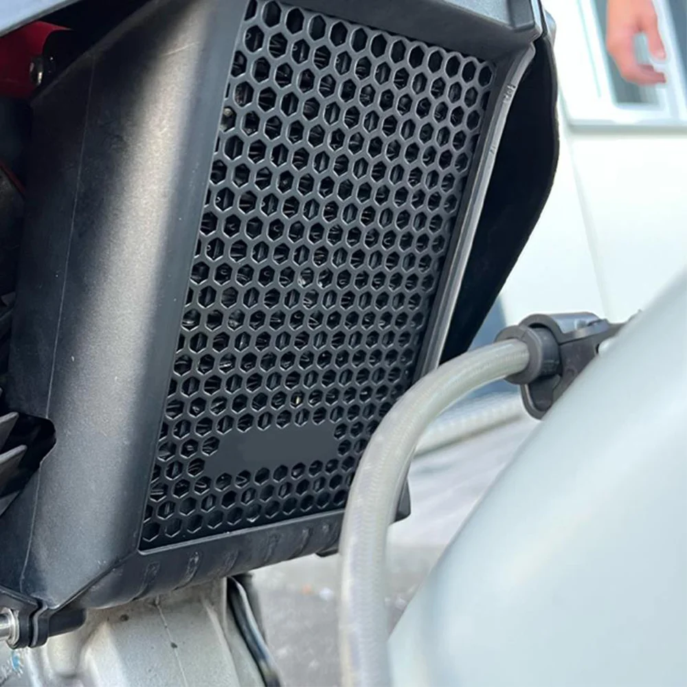 

Motorcycle Accessories For Ducati Monster 696 Monster696 2008-2014 Radiator Guard Oil Cooler Guard 2013 2012 2011 2010 2009 2008